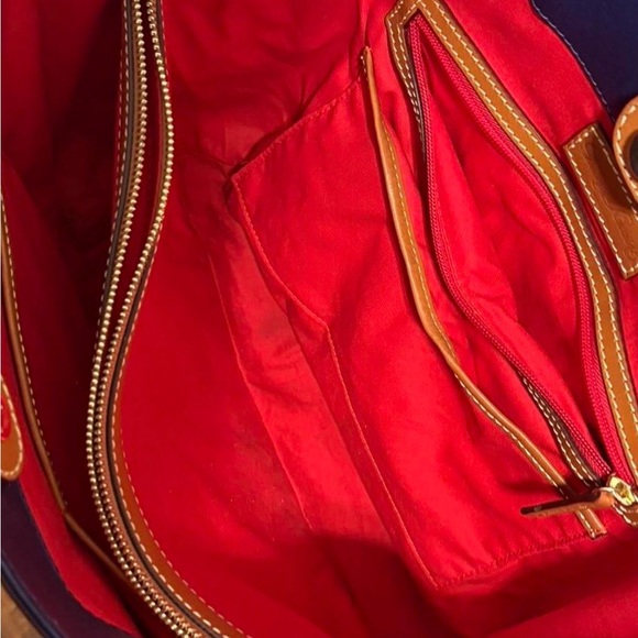 Navy Blue & Tan Leather Tote Bag - Classic Two-Tone Shoulder Bag - Picture 3 of 8